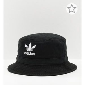 Adidas bucket hat